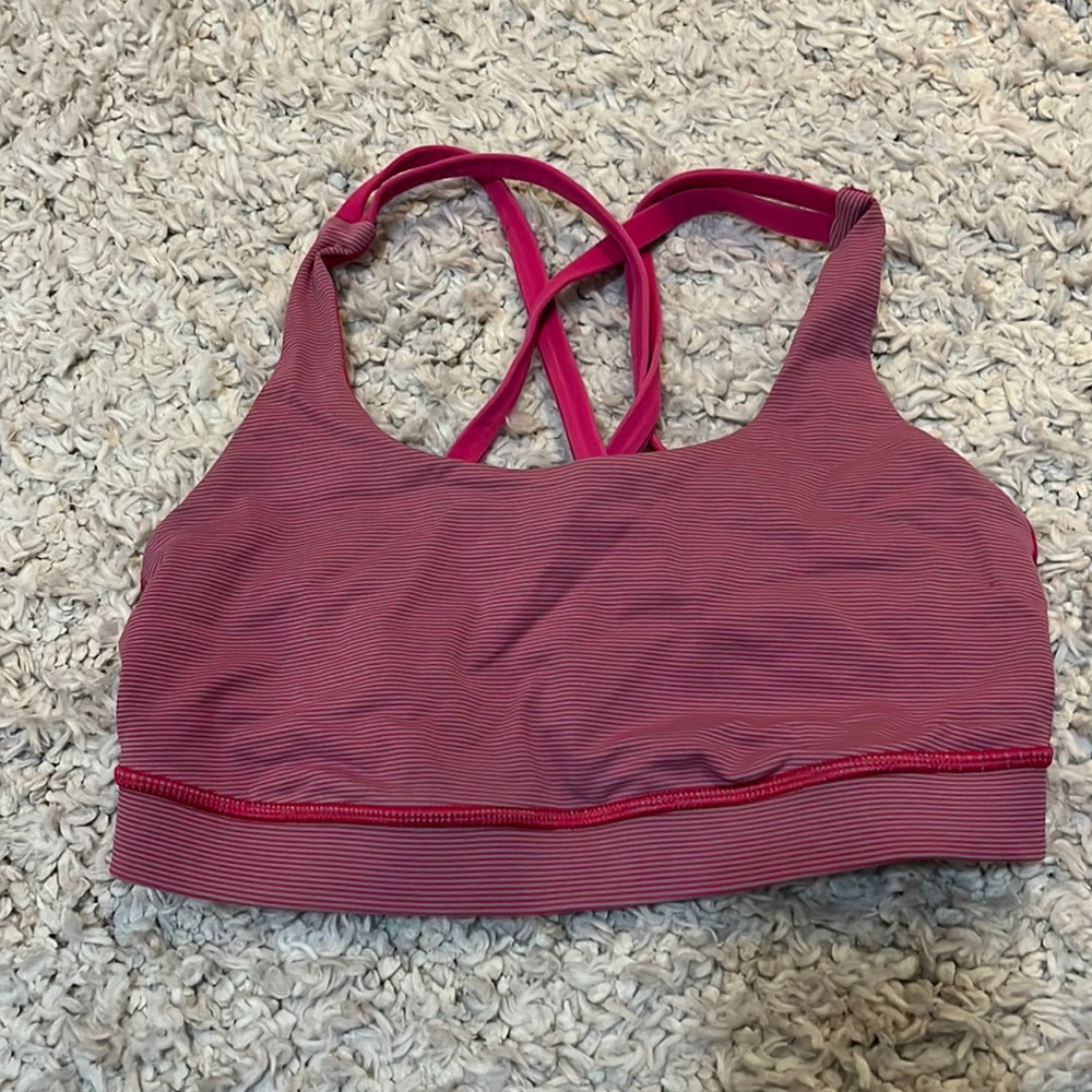 lululemon sports bra